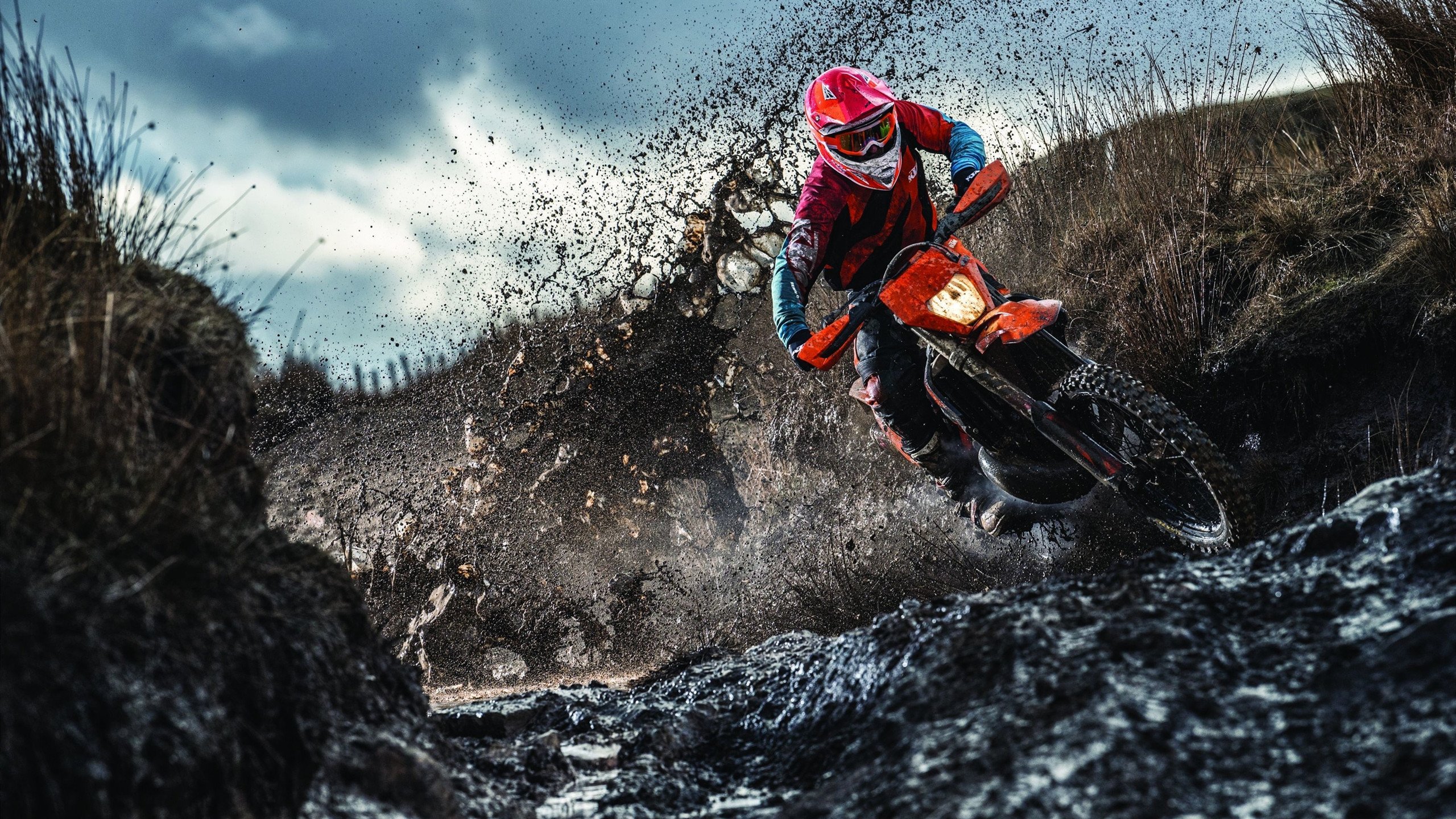 “奇迹完成!弱旅逆袭强队,冠军梦再起”