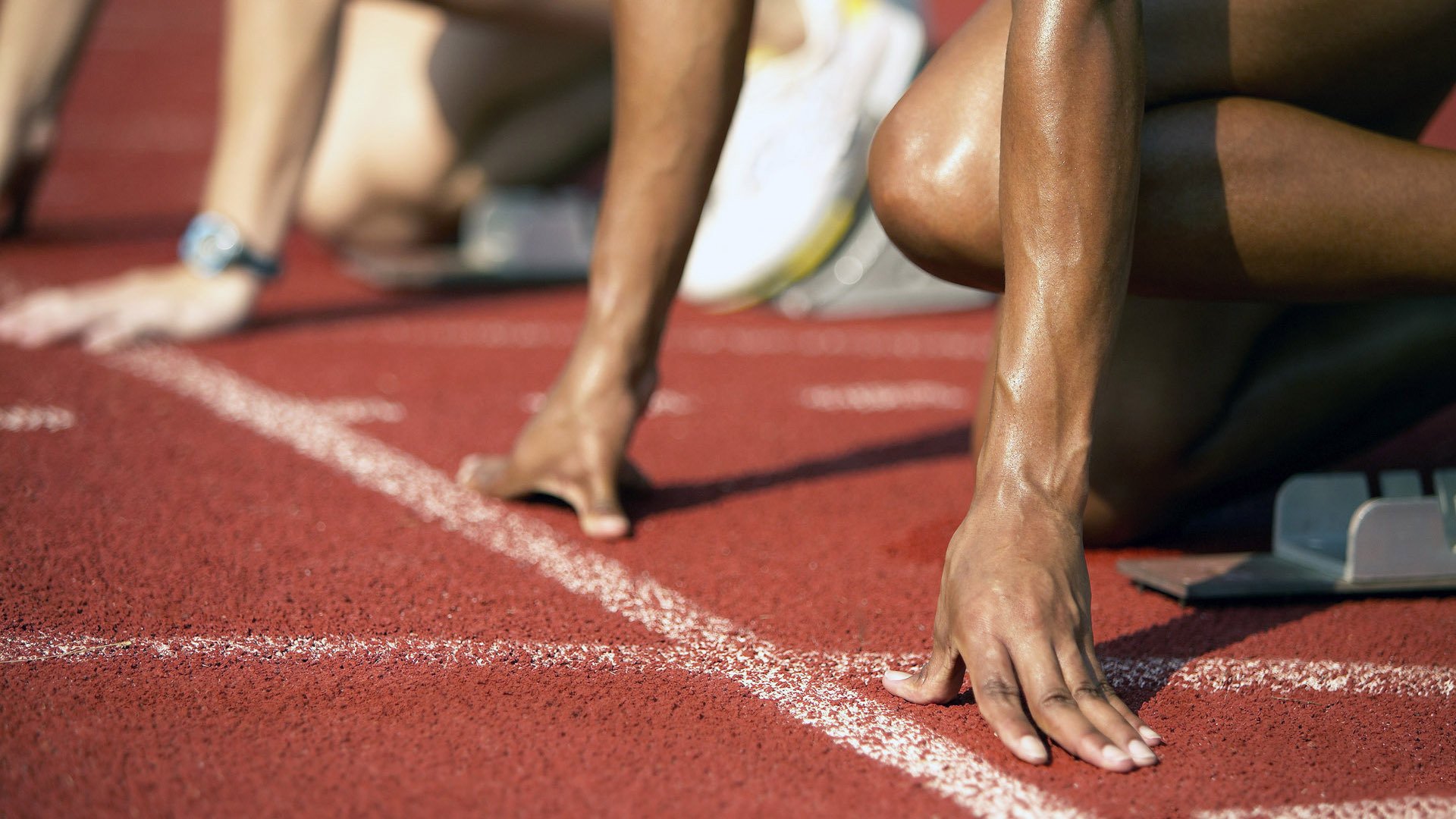 《激情对决：“黑马”队伍逆袭夺冠》，激情对线是什么意思